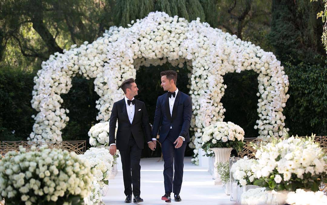 RaycePR's tweet photo. Check out our blog to see the video for @JoshFlagg1 and #BobbyBoyd's gorgeous wedding, with many #RaycePR clients!
https://t.co/dD1ozCiOqc https://t.co/VCDwxmiIKT