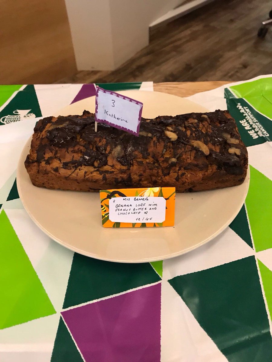 marshallsmill's tweet image. Thank you to everyone that baked cakes and came to this morning's #macmillancoffeemorning2017, especially our judge @BeestonJeremy!