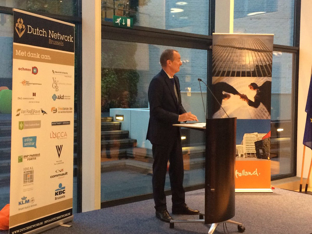 NLinBE's tweet image. @Dutch_Network BusinessBorrel was groot succes! Plv. PVEU Van Roeden van @NLintheEU gaf de netwerkers een warm welkom!