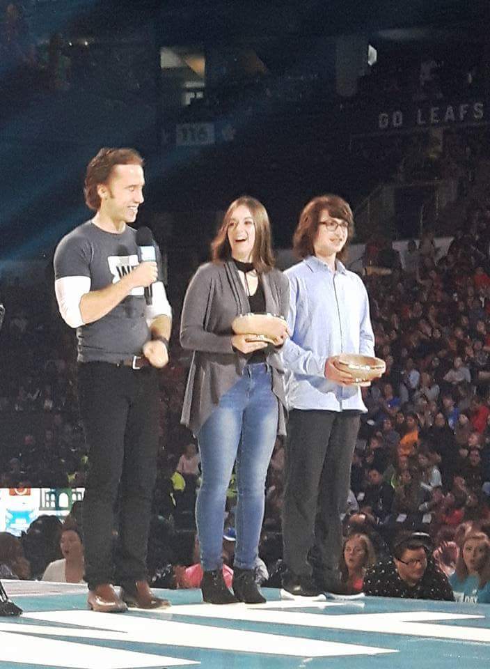 CheyenneHardy_'s tweet image. #WEDay Toronto was incredible. Thank you so much to @WEMovement , Prince of Wales Foundation, and my parents for making my dream come true❤