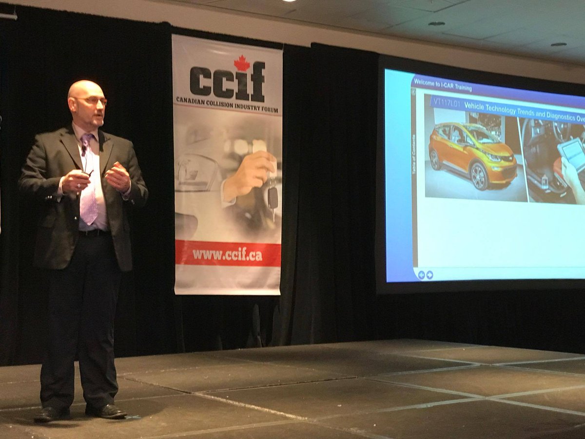 CollisionCanada's tweet photo. Stefano Liessi takes the #CCIF2017 stage discussing Canada's new vehicle tech and trends. #collisionindustry https://t.co/Idnj8vCjt2