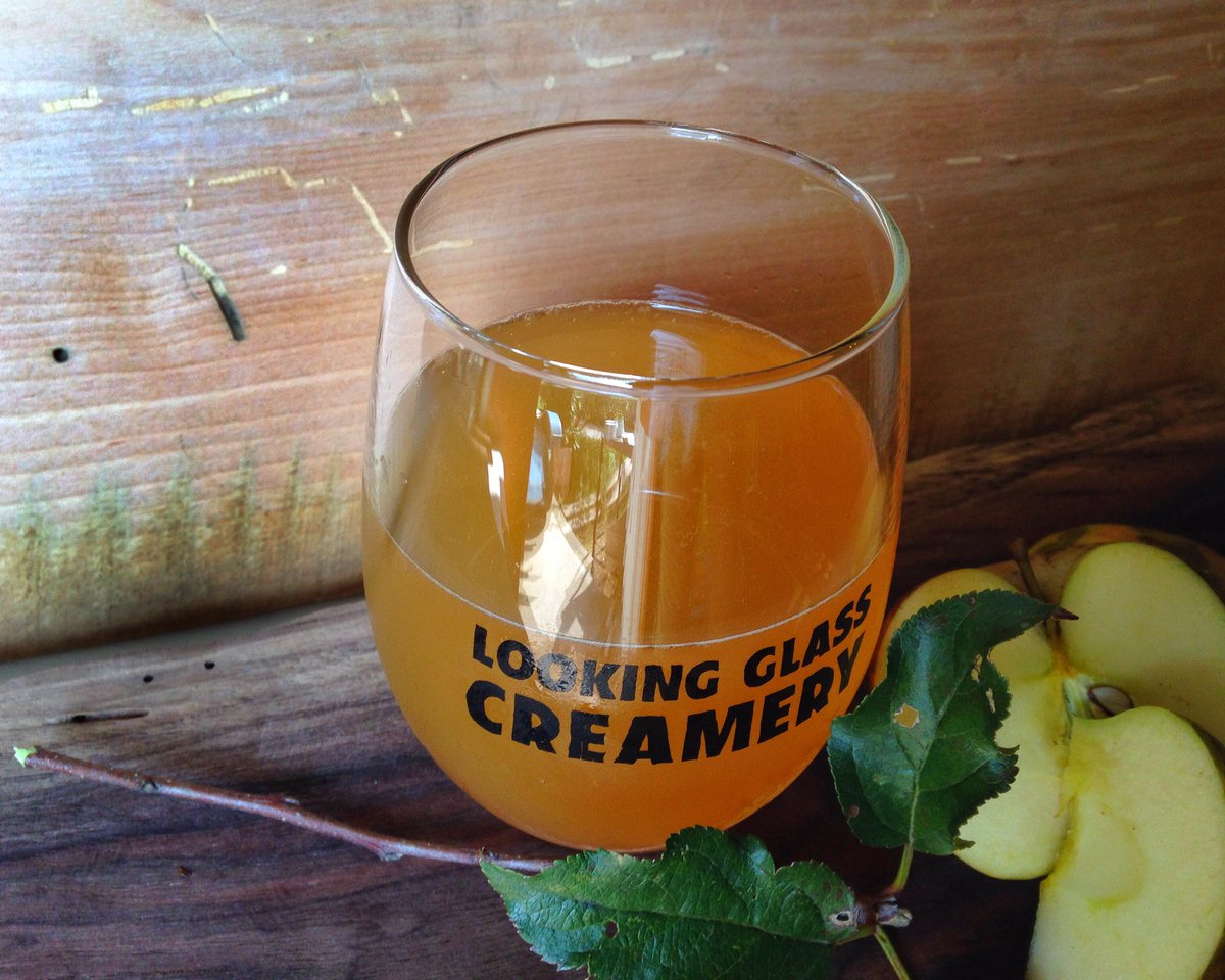 CIDERMOSAS, Y'ALL. Come get autumnal with us. 11-5 Thurs-Sun.