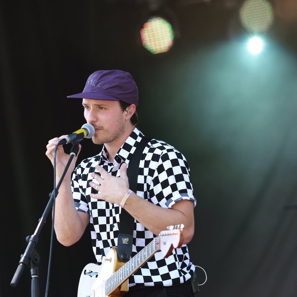 Happy Birthday Josh       can\t wait for some new music from you! 