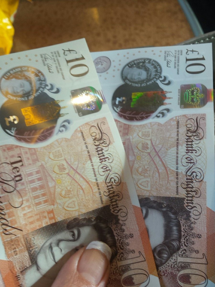 KateLeeCEO's tweet image. Oh at last! @emctrust and @WChildCancer for me for a change. #firsttenner