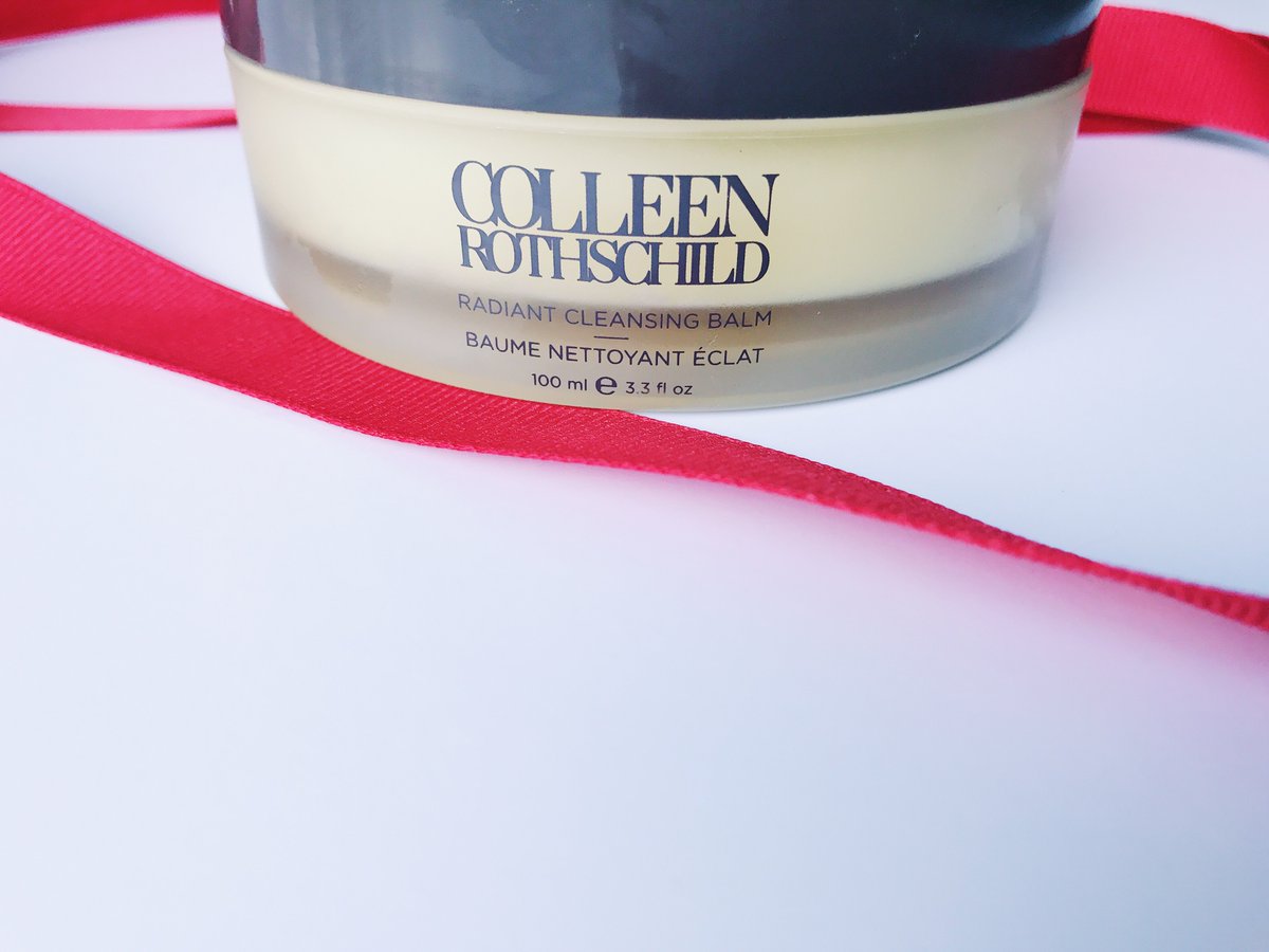 CStyleBlog's tweet image. This is my favorite beauty product EVER! For the very best daily cleanser (bit.ly/2yK3lda) use CSTYLE20 for 20% off @ColRothschild