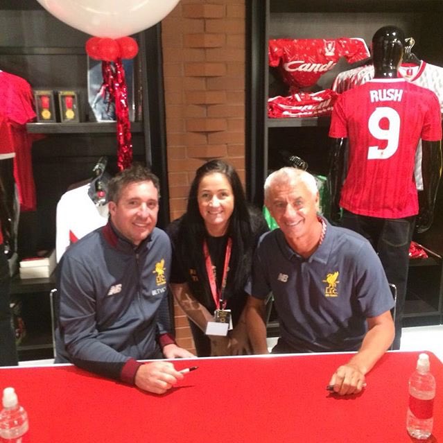 Heidi 💫 tweet media