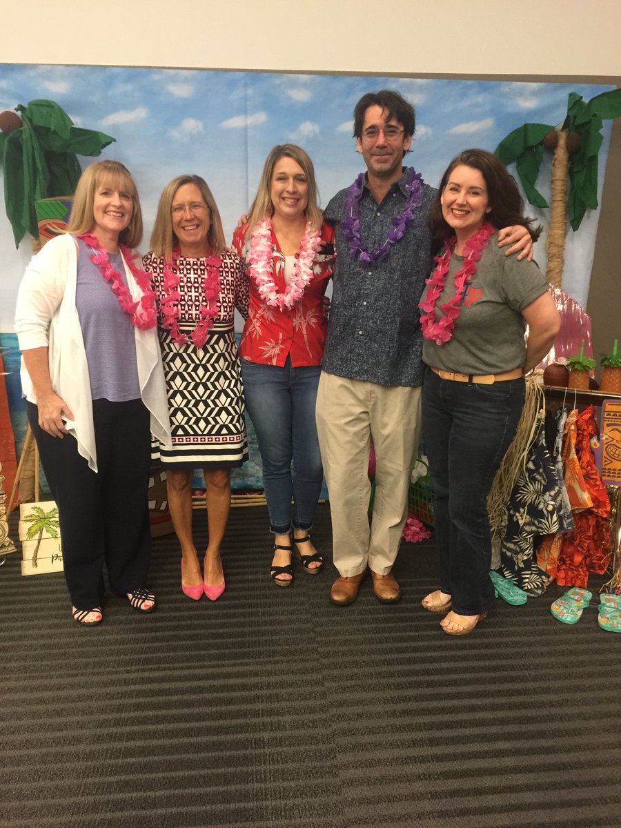 tsnaptalk's tweet image. #NSN photo booth was a hit! 😃🌴⛱🐚😎