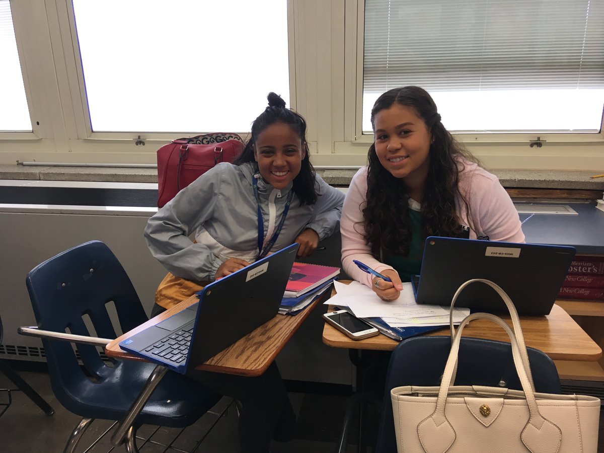 WHSKreisel's tweet image. SUPA students--Great job peer editing on Google Classroom today! #WHSBarrons #SUPA #ProjectAdvance