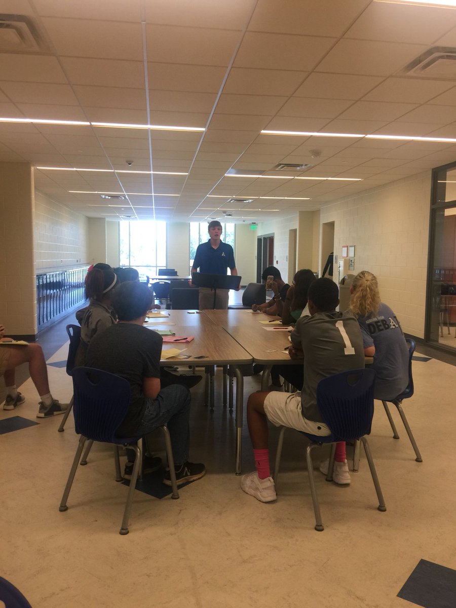 ahsprincipal's tweet photo. Debate team practice in our Tiger Den! #AHSTigerPride #celebrateauburn https://t.co/fLPIW5DDou