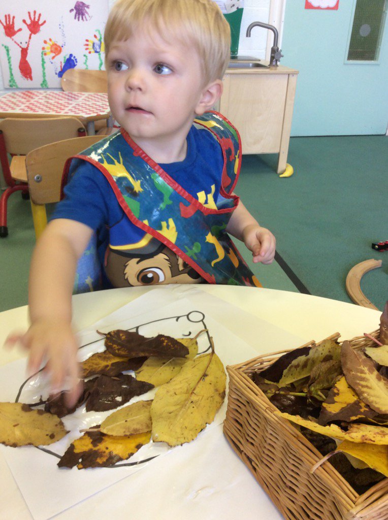LisaBellamy13's tweet photo. Guess what we've been making? @IsherwoodMrs @MrsHughesx @TheDistrictCE https://t.co/3wzsSBl6BI