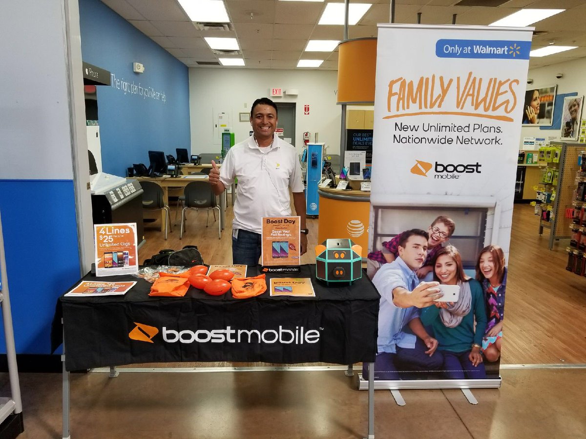 ALiptak_Sprint's tweet photo. #walmart #Boostdeals #samsungboostday $50 credit when you sign up on boost mobile. Come in for details https://t.co/wAsjlBedG3