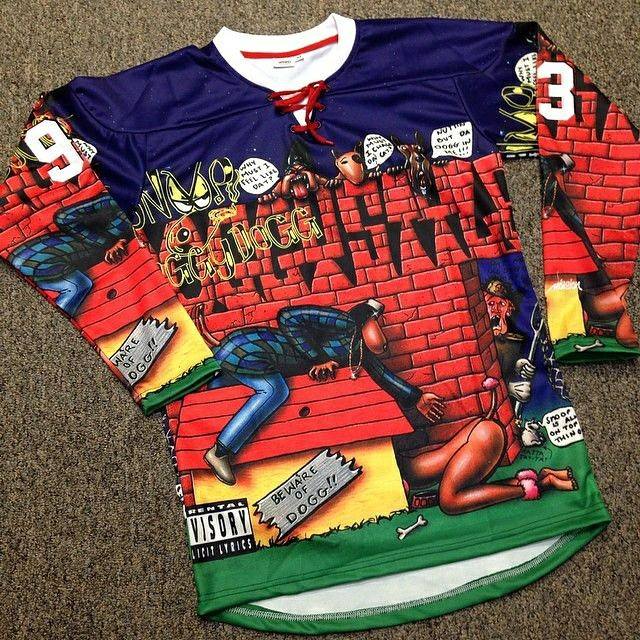 MoneyMikeETGC's tweet image. I need this shirt Traysap 👕 @snoopdogg #doggystylealbum #deathrowrecords #snoopdoggydogg #snoopdogg #eastsidelbc #longbeach #lbc #california