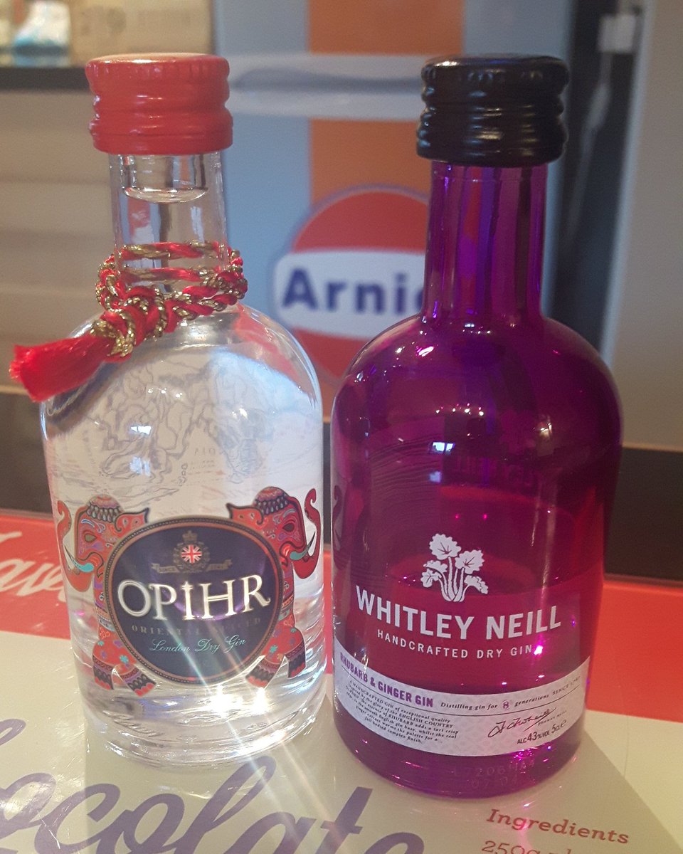 Rocklandgirl's tweet image. It's Gin Friday #wellneeded #gin @WhitleyNeill @OpihrGin #ginfriday #FridayFeeling