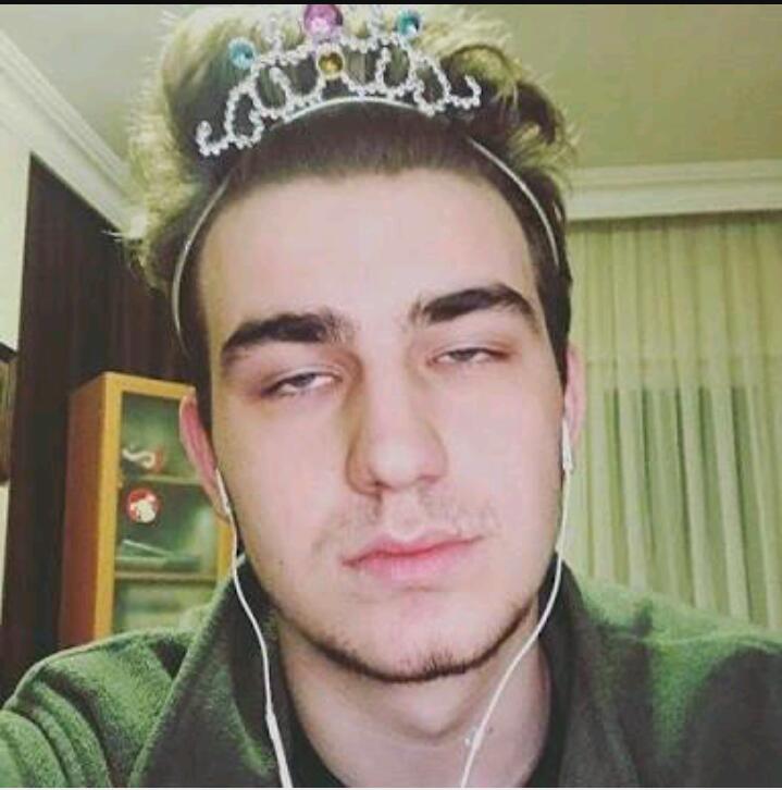 Derste ben 😂😂😂