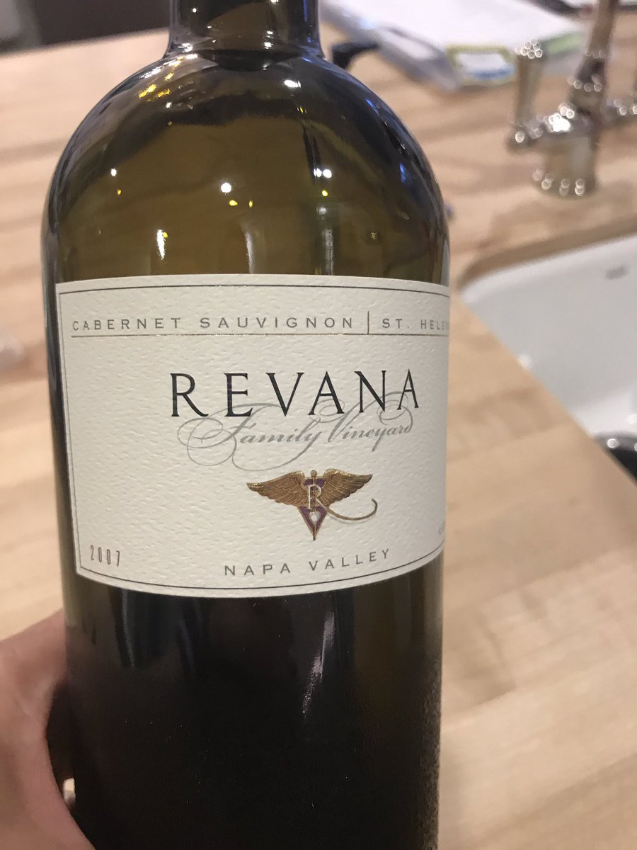 Wine_Doc's tweet photo. At 10 yrs, this @RevanaWine #cabernet is singing! #wine #Napa https://t.co/eyaoW7O6Q5