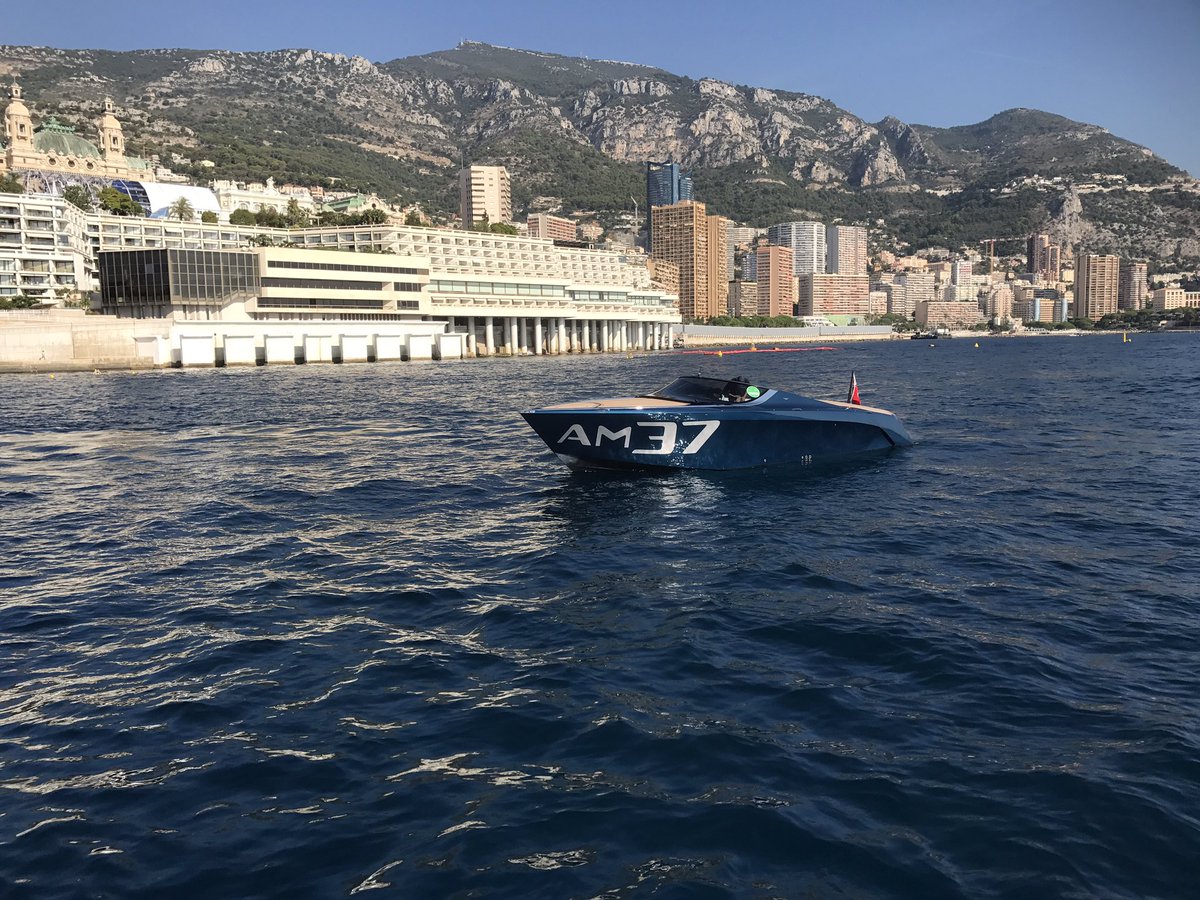H20VLF's tweet photo. Thank you Monaco.... #MYS17 #AM37S @astonmartin @QYachts https://t.co/tKGqLsgsRX