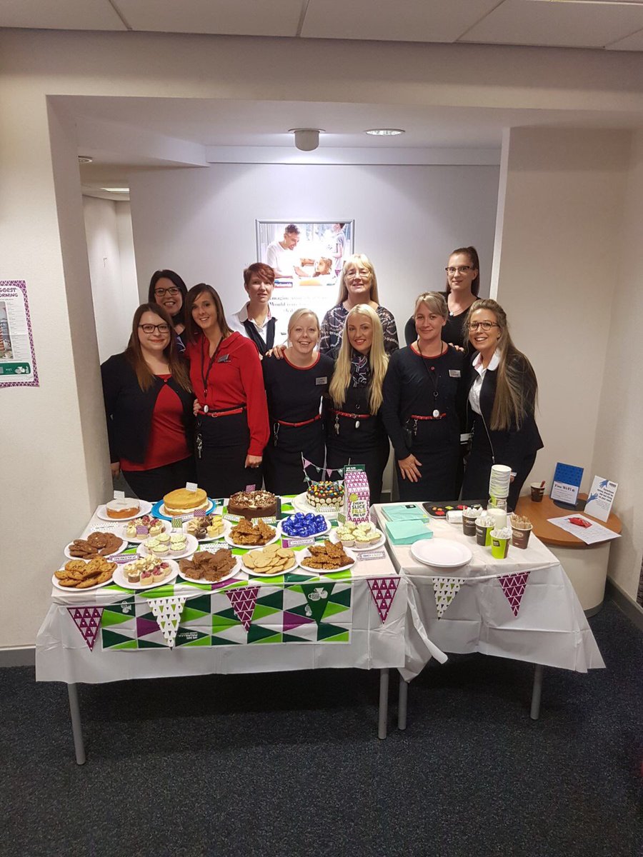 StaceyK26's tweet photo. Fab day with this lot and £195 raised- very proud ❤️#kingslynnmassive https://t.co/UoSI8qBtGo