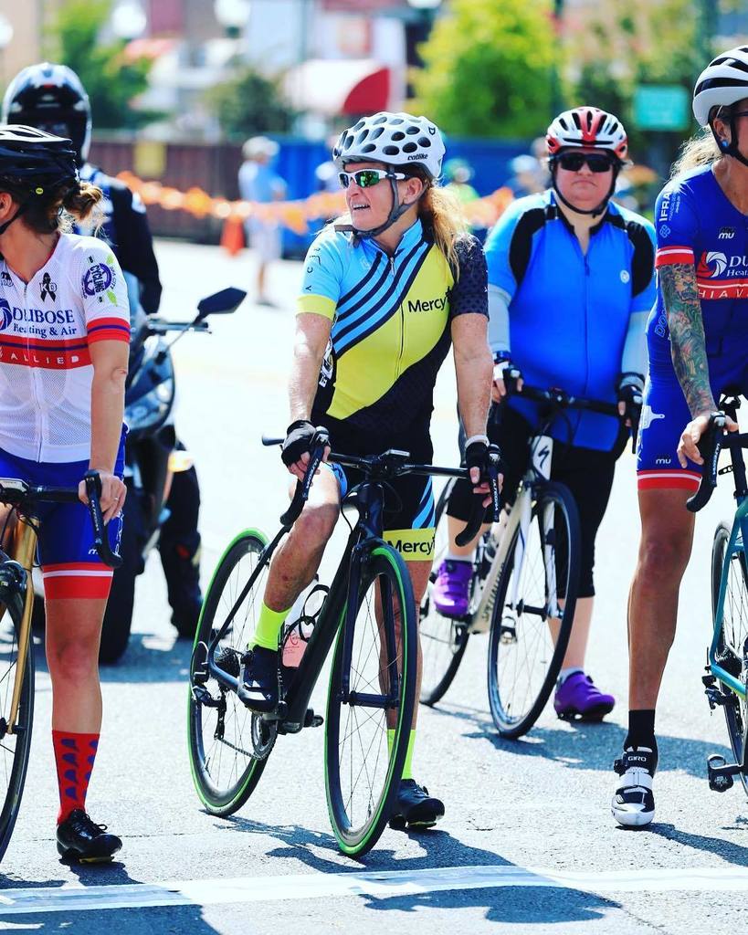 HellOnTheBorder's tweet photo. Line em up ladies.
#hellontheborder #embracethepain #arstatecrit #fortsmith #criterium #walmartgppcycling #cycology #critlife #tw https://t.co/NbXuV62FxN