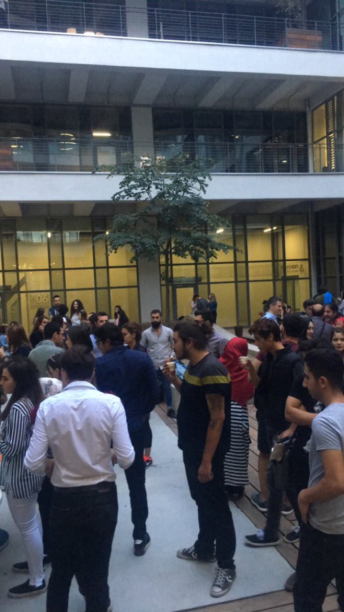etutmt's tweet photo. Bu akşamki tanışma toplantımıza katılan herkese çok teşekkür ederiz. Önümüzdeki etkinliklerde tekrar görüşebilmeyi diliyoruz. 😇 https://t.co/D8U2emuDoN