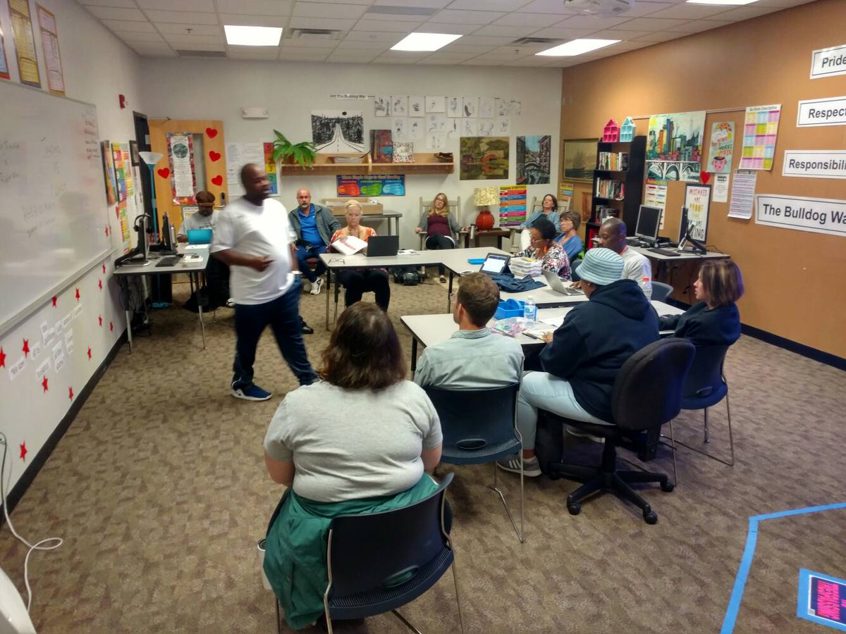 NerdyPrincipal's tweet photo. Great conversation on Academics and Athletics, helping students out of poverty! #287Edchat #EdCamp287 https://t.co/Xd1MH6JGzt