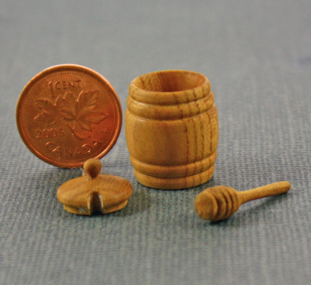 SmallScaleMinis's tweet image. New #onetwelvescale wood #miniatures from Small Scale Showcase ow.ly/LkK930fwUdG #dollhouse #miniatureaccessories #miniaturist #tiny