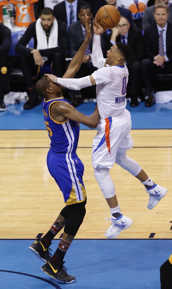 NBA Retweet tweet media