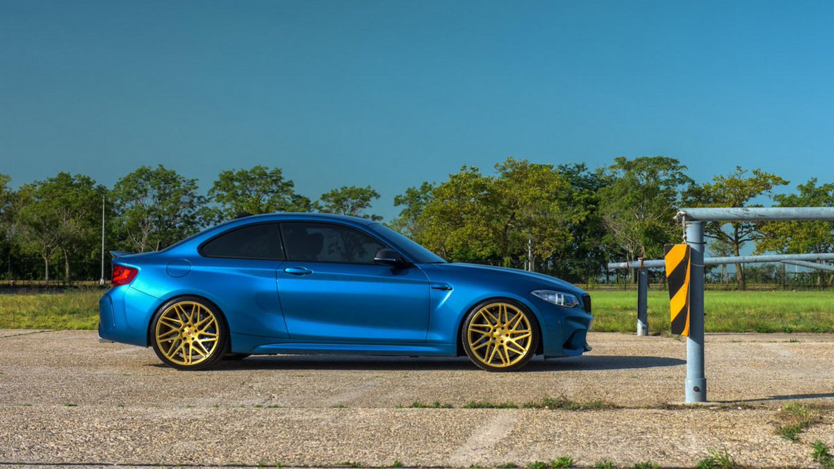 BBC_TopGear's tweet image. Wheel maker Vossen gives the punchy little M car a WRC makeover. It’s a Subaru Impreza inspired BMW M2 &amp;gt;&amp;gt; topgear.com/car-news/modif…