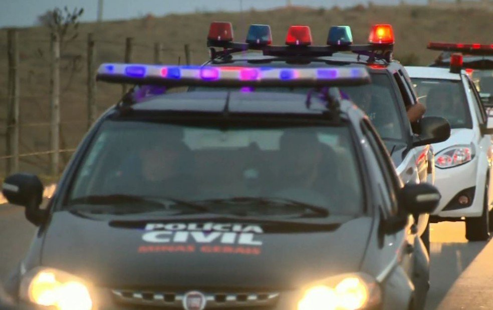 ge5web's tweet image. Polícia Civil prende 44 em operação contra o tráfico de drogas em 11 cidades do Sul de MG
Leia mais: ge5.com.br/policia-civil-… #minas_gerais