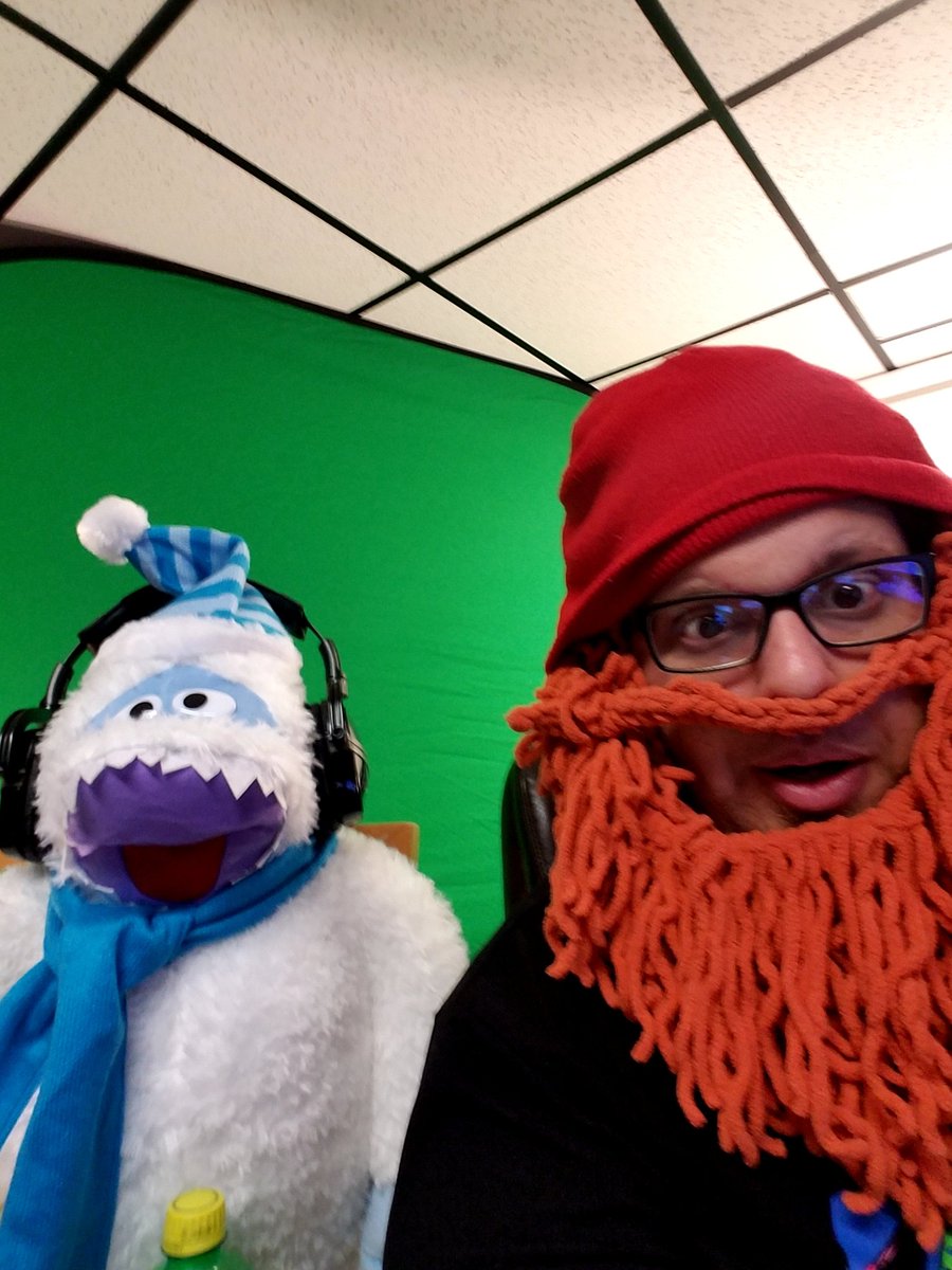 BIGYKN's tweet photo. Come watch the 3rd best @WatchMixer streamer who dresses like Yukon Cornelius play #Cuphead #5thbest? #top25forsure? #livein10 #fl3z https://t.co/WxiXjZXSEw