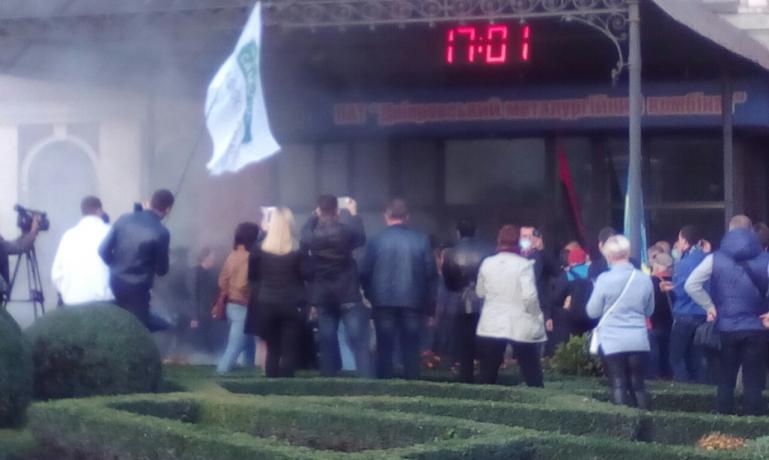Опцион на заключение договора и предварительный договор Опцион на заключение договора и предварительный договор