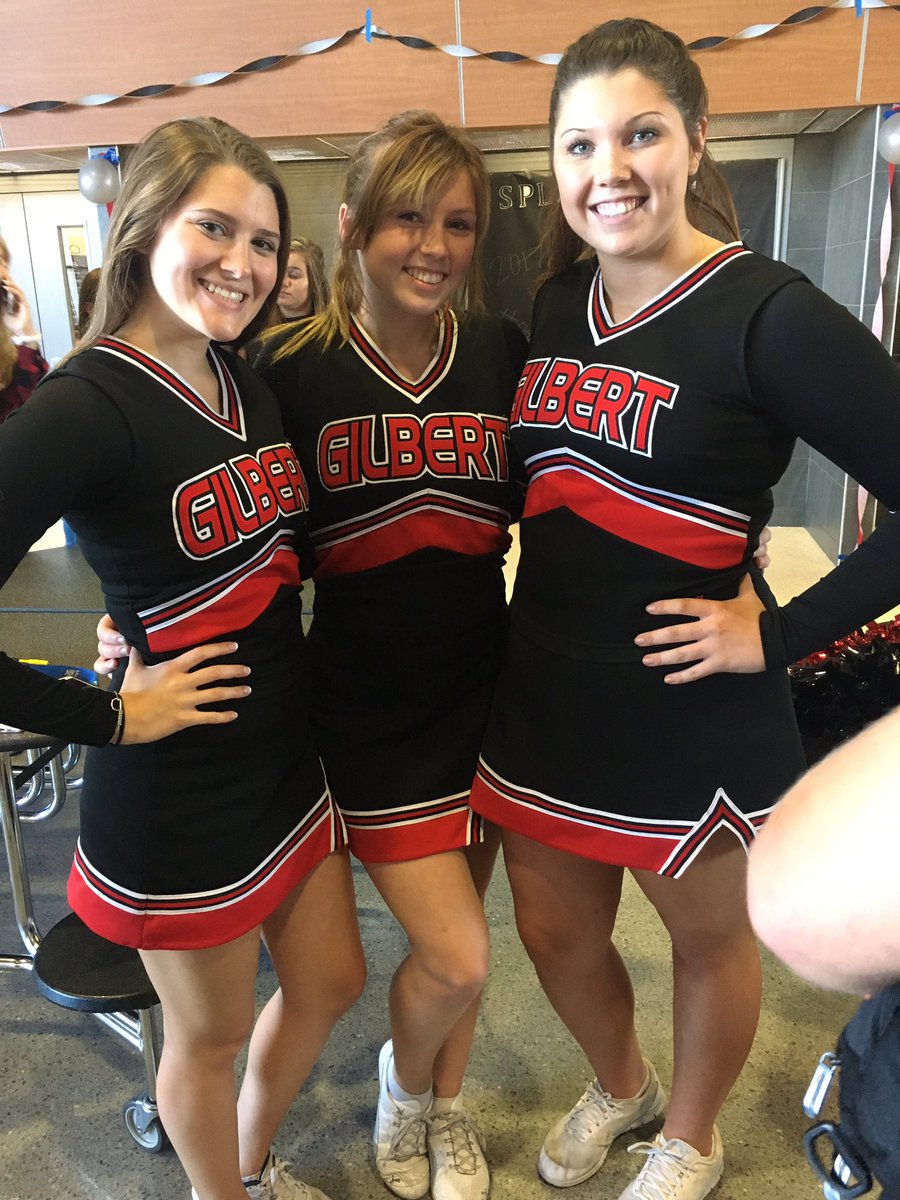 ghs_studentco's tweet photo. SPIRIT DAY #gogreek4hocoweek17 #GoTigers https://t.co/DXbrKKhHax