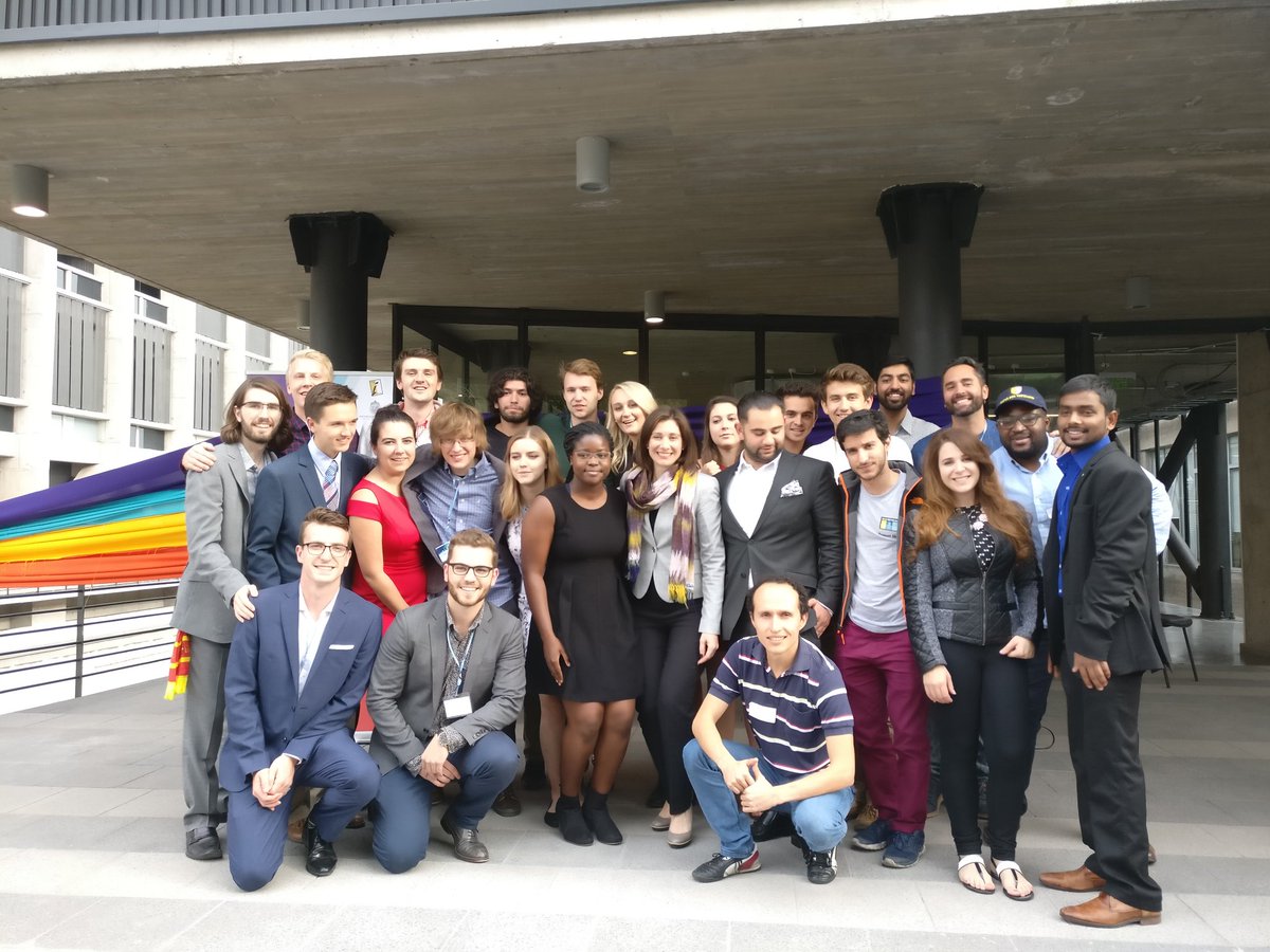 patriciavpena1's tweet photo. Heureuse de voir tant d’étudiants 🇨🇦 #ISEL2017 et de rencontrer #EngineeringLeaders de @UBC @UCalgary @DalhousieU @usask @universitelaval https://t.co/hdmrmuGgkC