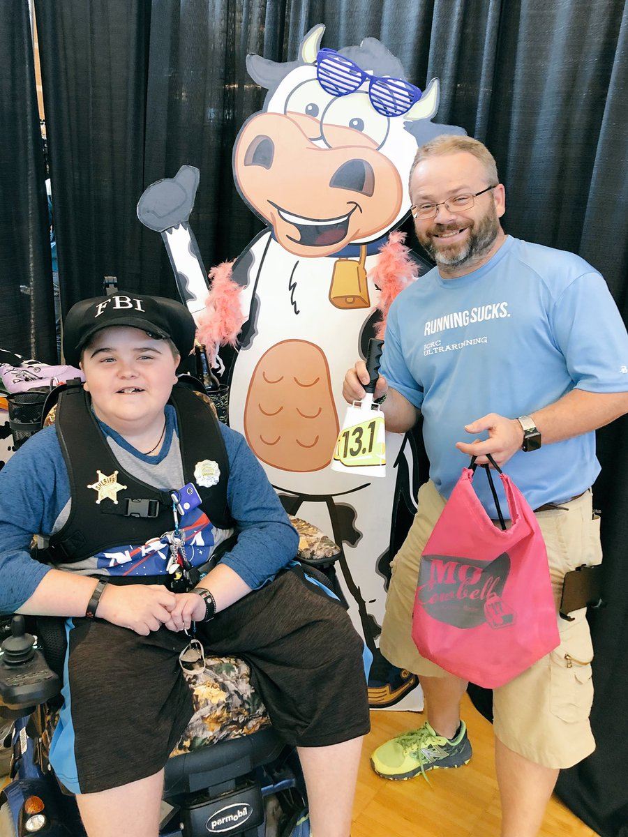 Mattophotog's tweet photo. Picked up my #Racepacket for #MoCowbellhalfmarathon #Chuckapproved #13.1 #Run4Brandon @runforoursons @RunJCRC @IdiotsRunningClub https://t.co/U7KNSwtf0Z