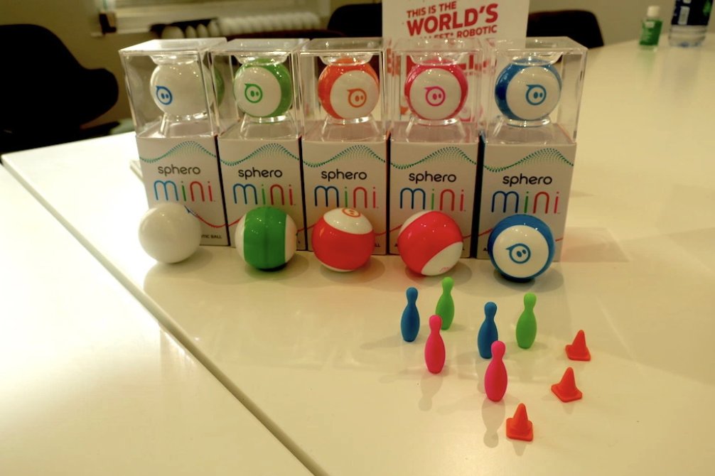 TechCrunch's tweet photo. With the Sphero Mini, you get a robotic ball for just $49.99 https://t.co/7LJpb8wo3X https://t.co/wBI3XMj9Xs
