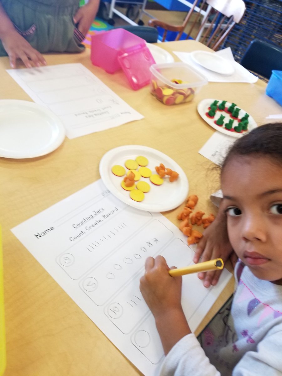 Math talk and collaboration in kindergarten! <a href="/MrsBlakeBCPS/">Laura Blake</a> <a href="/DundalkES/">Dundalk Elementary</a>