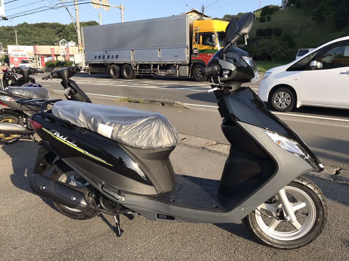 OGAWACOMPE's tweet photo. 新型アドレス125入荷！
#アドレス125
#新型
#バイク https://t.co/0vUMMj4vzq