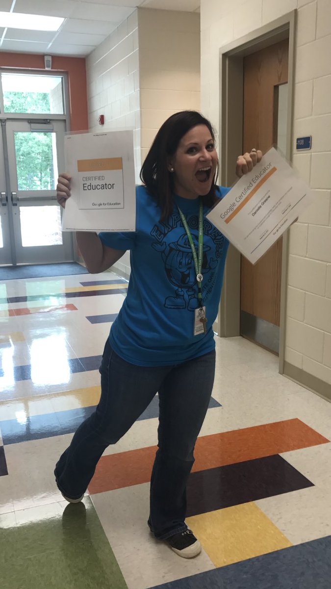 dgreener20's tweet image. Fully armed to help integrate digital learning @WhiteOakElem #GoogleCertified #techforteaching #techforlearning