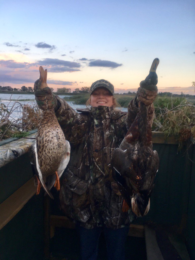 ChrisJProfota's tweet photo. Hunter Dale having fun duck hunting with Dad!
#weatherby https://t.co/9gLZg3iLDe