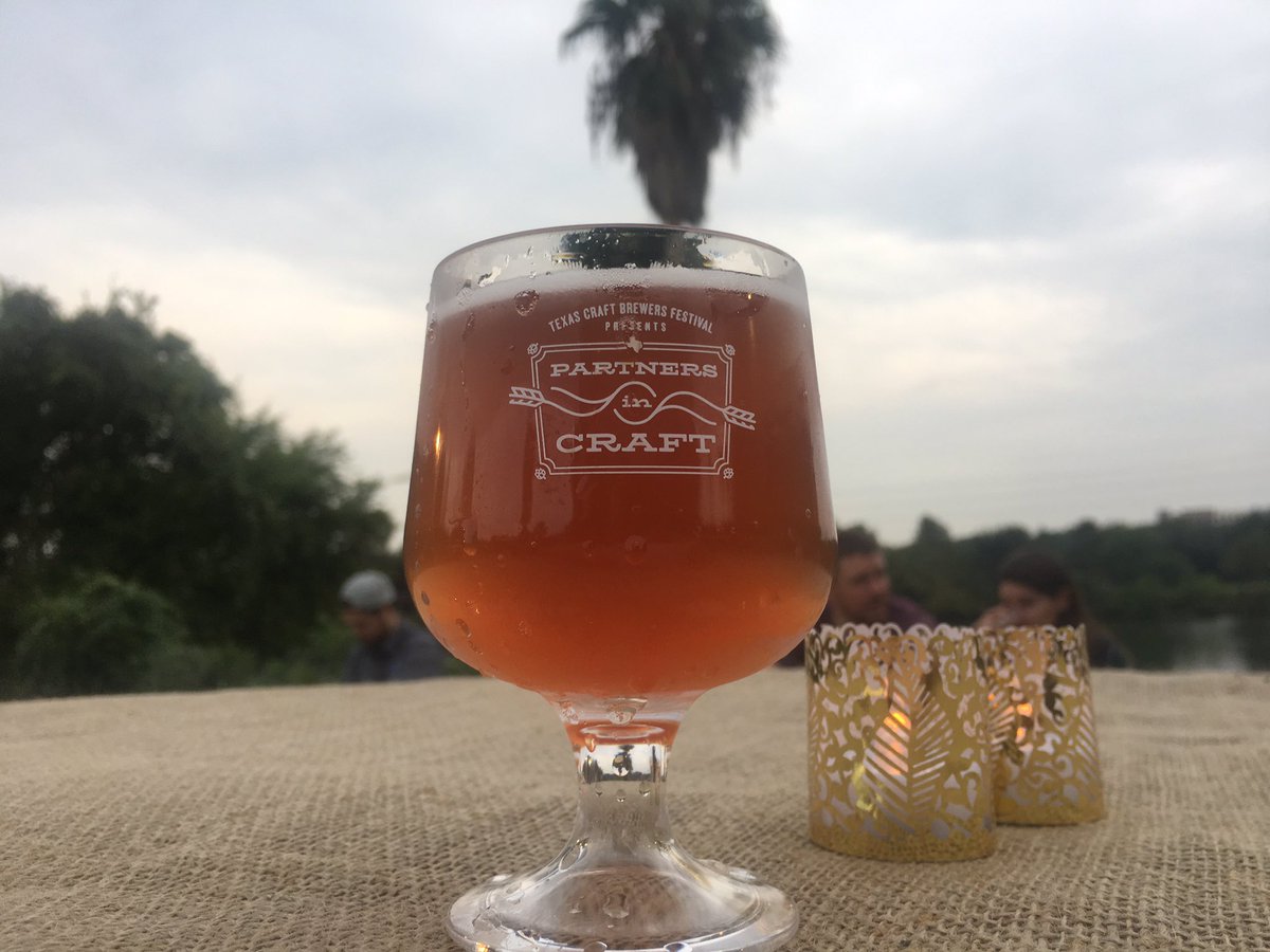 TXBrewersFest's tweet photo. Kicking off the inaugural #PartnersinCraft! https://t.co/7j8IJcWgoW