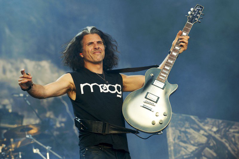Happy Birthday to the one and only Alex Skolnick!!! 