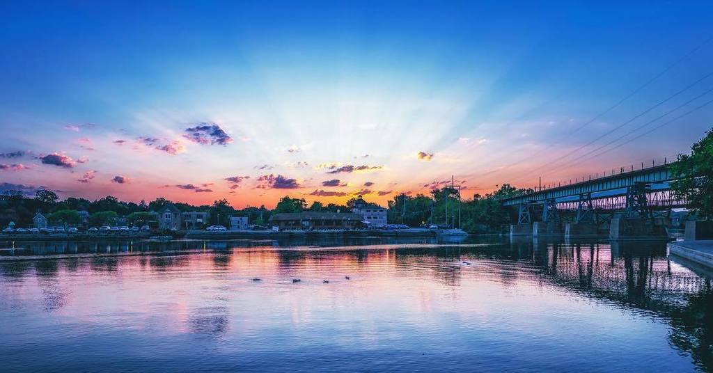 Stufotog's tweet photo. Yesterday seems so far away. #landscape #sunset #explore #travel #travelgram #igers #landscapephotography #cloudsc… https://t.co/6tJ6MiTUMK https://t.co/LiAVmK4UFA