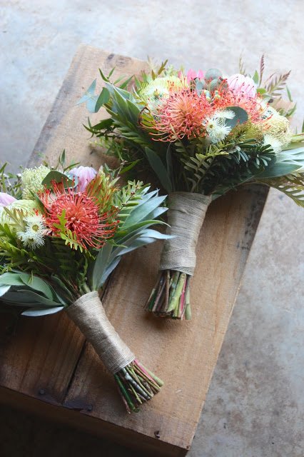 We love these stunning bouquets!
via @swallowsnestfarm #love #bouquet #bridalbouquet #wedding #weddingday #weddingflorals #weddinginspo
