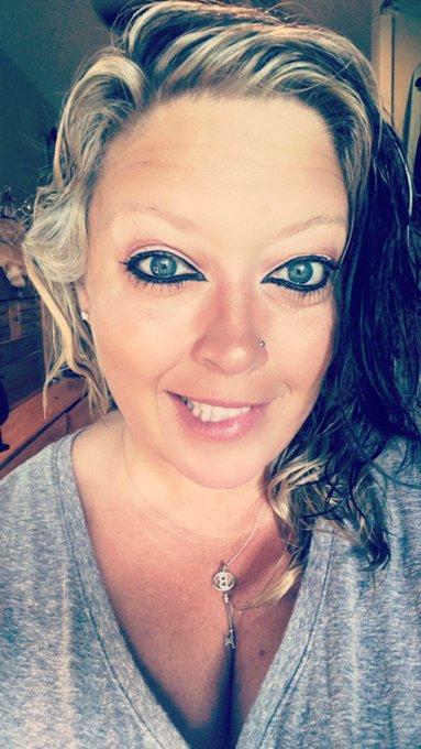 It&rsquo;s the weekend!!! #savannahphair #blueeyes #bbw #milf https://t.co/qVamlVtPAn<a href="/tag/savannahphair"class="tags">#savannahphair</a><a href="/tag/blueeyes"class="tags">#blueeyes</a><a href="/tag/bbw"class="tags">#bbw</a><a href="/tag/milf"class="tags"><span>#milf</span></a>