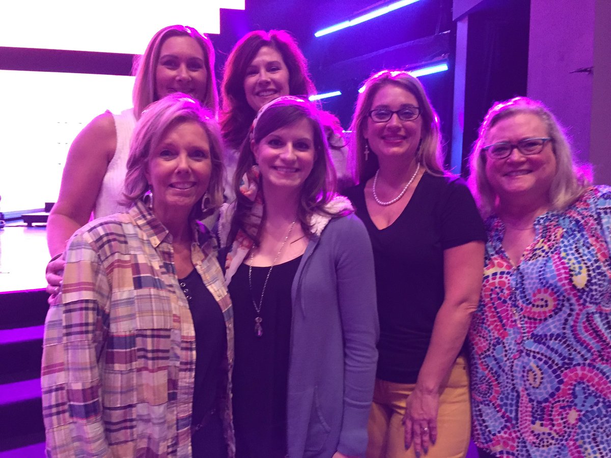 Michelle_Price3's tweet image. #Recreate17