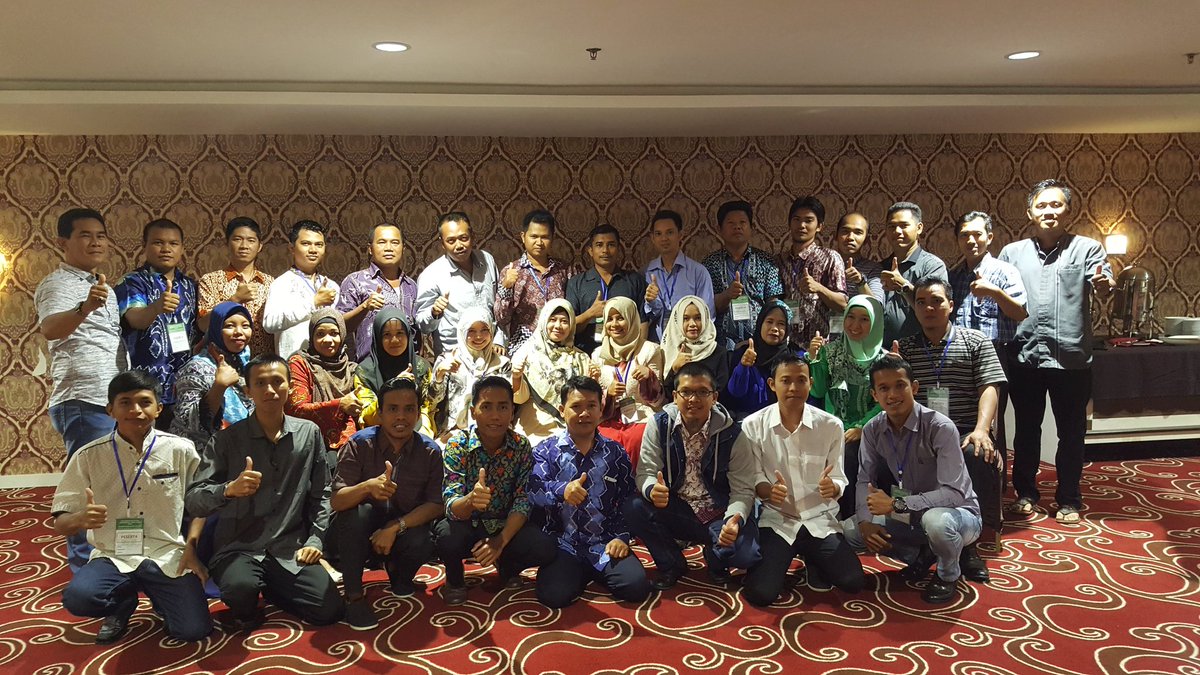 Foto bersama dgn PLD Kelas H. Materi Penutup.<a href="/tppindonesia/">Pertepedesia</a> <a href="/kpw3_kalsel/">P3MD KalSel</a> <a href="/Wan1567/">ErWAN</a> <a href="/yulius_kisworo/">Yulius Kisworo</a> #dafamhotels