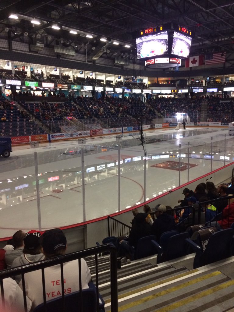 Atw_8893's tweet image. @OHLIceDogs open the season with a win at home! #TheNewAge #seasontickets #clientperks