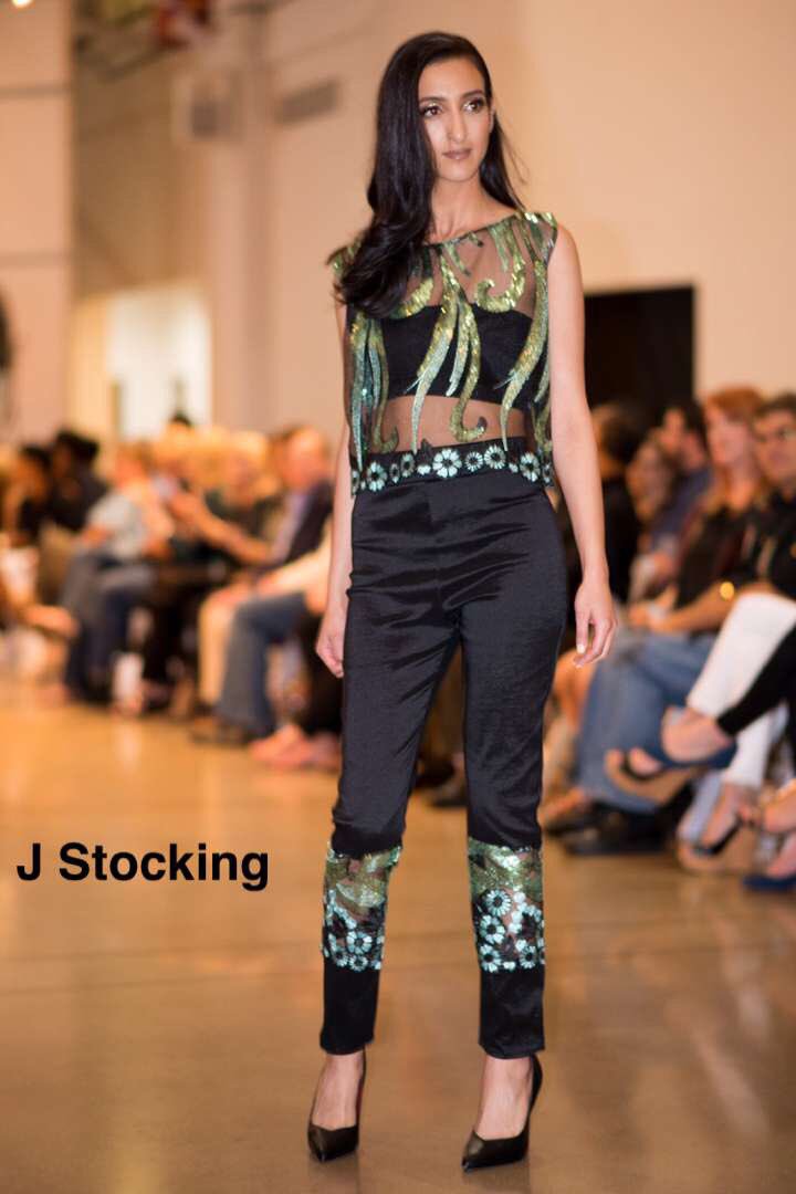 _Haalita's tweet photo. Amazing show!! #Romancingtherunway #StreetscapeMagazine #ReFashStudios #TrangNguyen #JStocking #KatrinaZ'Chori @StreetScape_Mag https://t.co/fBJO57y4RU