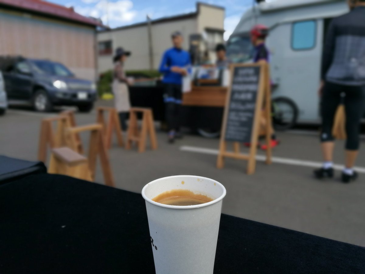 sin68k's tweet photo. 到着〜
結構ハードだった😂
コーヒーがしみる😆
#RaphaCaravan #RaphaLouison #Marumori https://t.co/Po4w8loXev