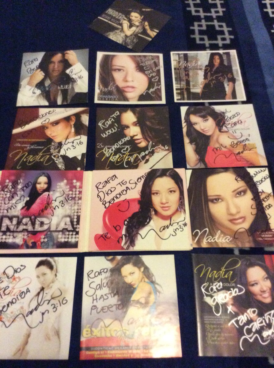 rafaudelo's tweet photo. Gracias @nadiamusica Los 13 discos firmados 😍😍😍
Siempre es un placer verte, escucharte y en esta ocasión sorprenderte 😘 https://t.co/xsW8enCSG4