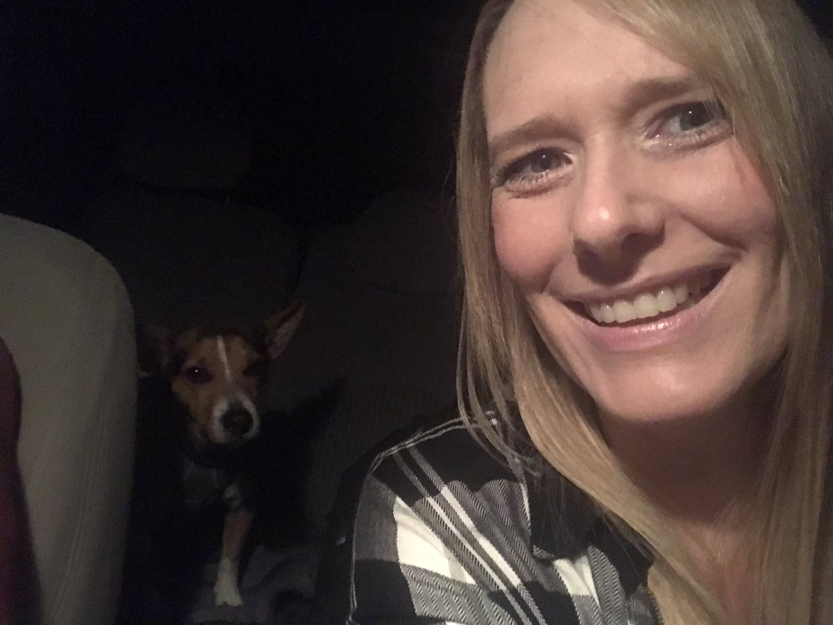JackJackJRT's tweet photo. Road trip 🚗 it's still dark! 🌙😱 @familypetshowuk #roadtrip #wherearewegoing #manchester #fps2017 #familypetshow #excited #jackjackjrt https://t.co/8HJ1kPEYkt